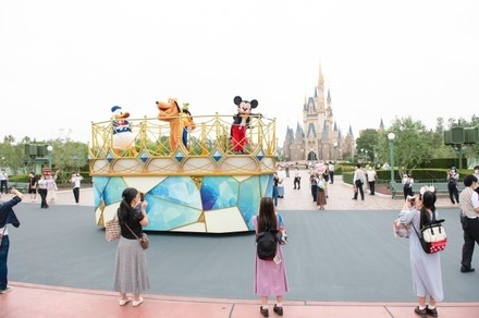再開した東京ディズニーランド(C) Disney