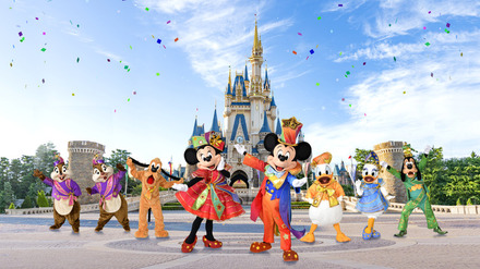 「東京ディズニーリゾート40 周年“ドリームゴーラウンド”」新コスチュームお披露目！As to Disney artwork, logos and properties： (C) Disney