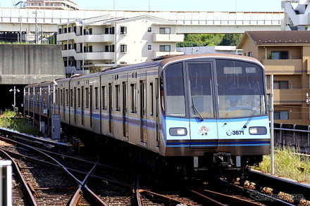 横浜市営地下鉄ブルーライン。