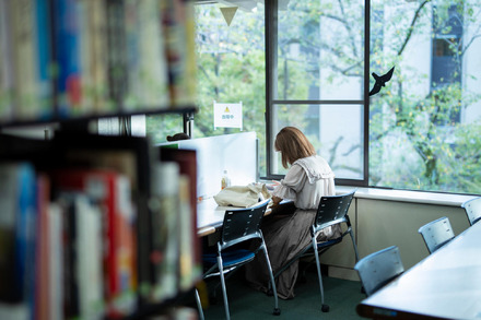武蔵野大学図書館