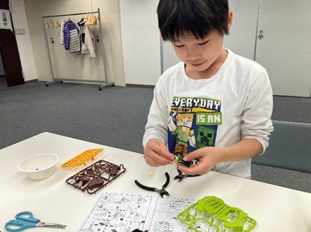 ロボット作り教室(初級編・中級編)のようす