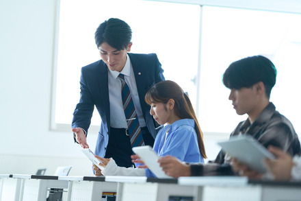 多岐にわたるICTコンテンツを使いこなす「駿台ICTマイスター制度」