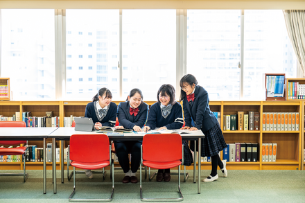 新校名となる「法政大学千代田三番町中学校・高等学校」両校の強みを融合させた新しい教育理念を有する学校へ進化を遂げる