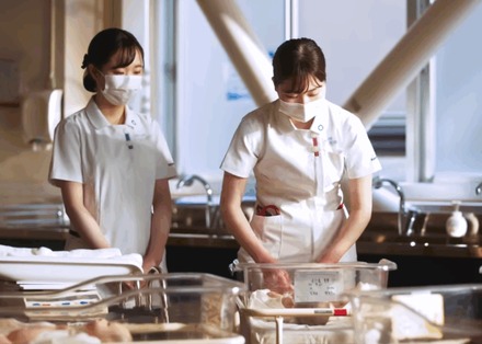 共立女子大学看護学部、2027年4月に「助産師養成課程」を開設(画像はイメージ)