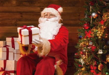 サンタが部屋までプレゼントをお届け ホテル椿山荘東京のクリスマスプラン リセマム