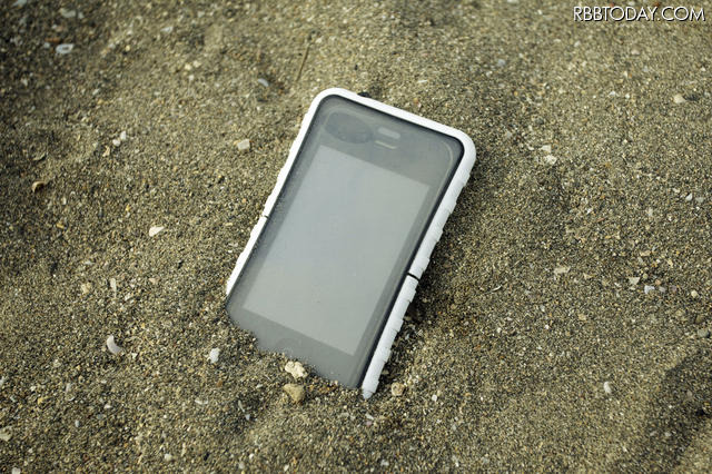 Krusell SEaLABox for iPhone