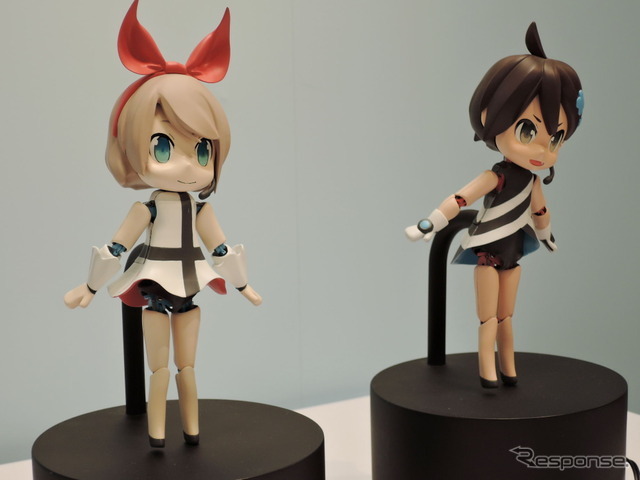 人の声に、さまざまな声や動作で応えるロボットドール「iDoll」（アイドール）