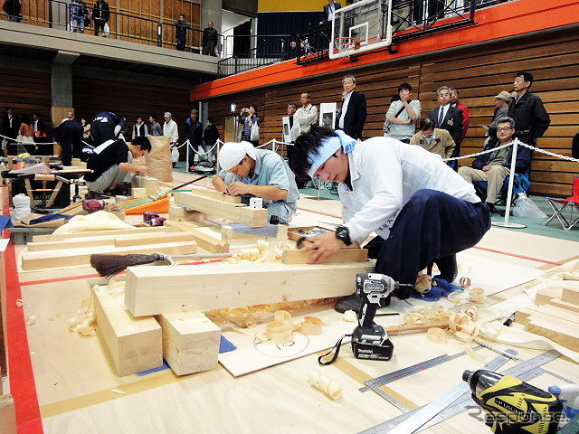 技能五輪全国大会（10月21～24日）　「建築大工」競技