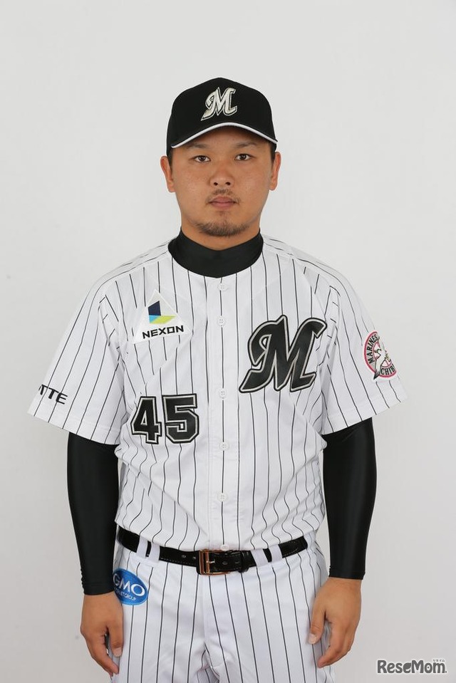現役選手が講師となって指導（写真は田村龍弘選手）　(C) C.L.M.