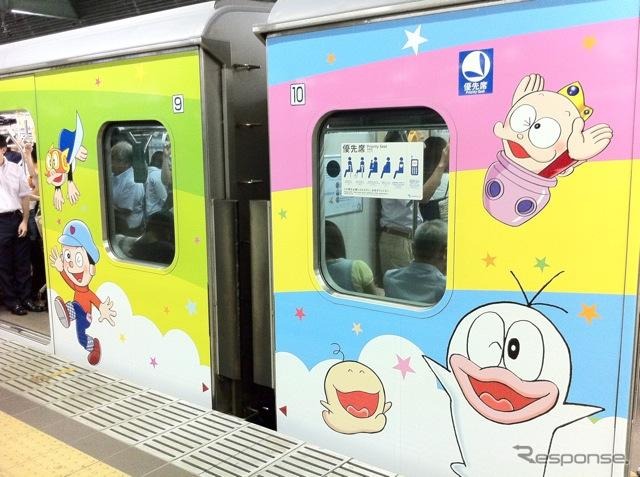 小田急 F-Train。オバQは小田急からインスピレーションってほんと？