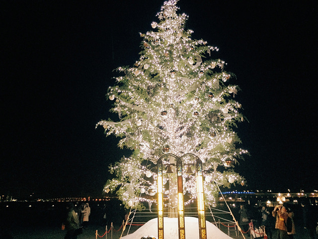 「Christmas Market in 横浜赤レンガ倉庫」開催