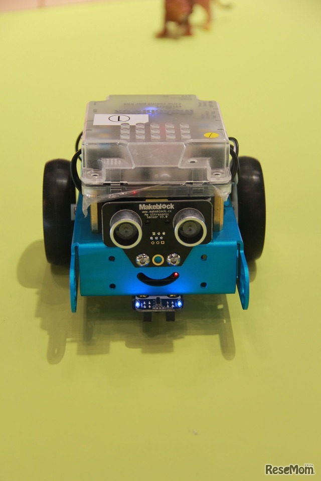 ケニスの「プログラミングロボット　mBot」