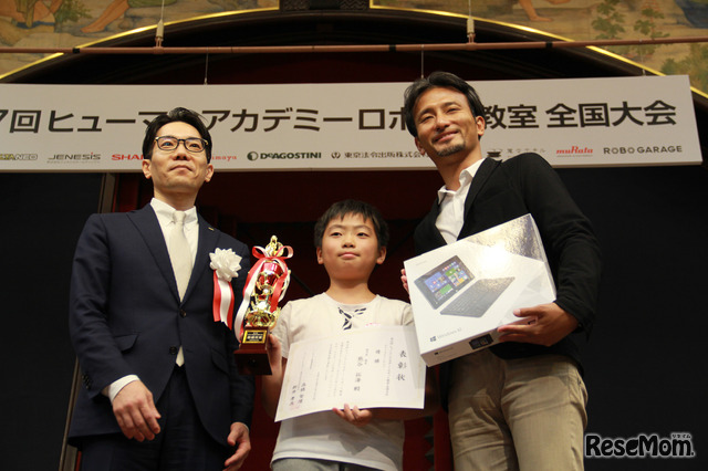 テクニカルコンテスト優勝者の熊谷拓海くん（岐阜県・西可児教室）。予選時からノーミスの高い安定性も評価された。