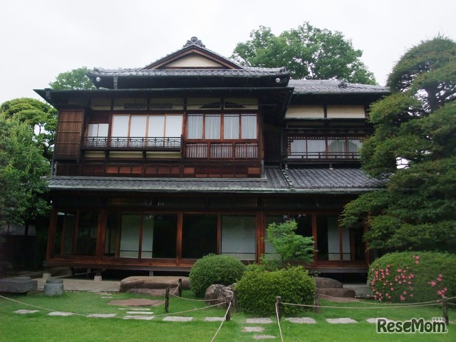 遠山記念館　中棟