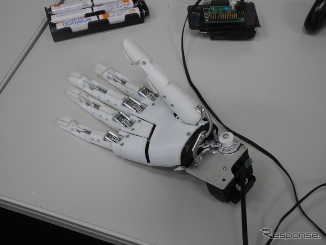 NEDOが産学官連携で開発したロボットハンド