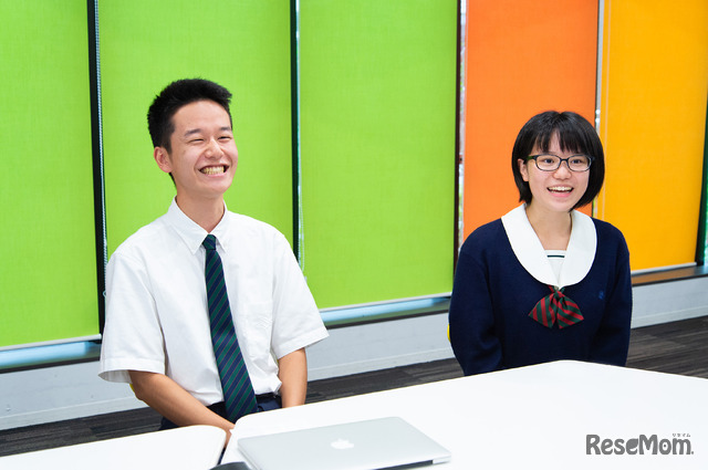 聖徳学園高等学校2年の石井喜大さん（左）と中学校3年の秋元一乃さん（右）