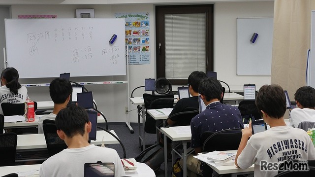 進学塾メイツの指導風景