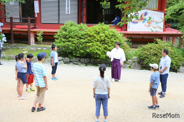 談山神社で蹴鞠体験
