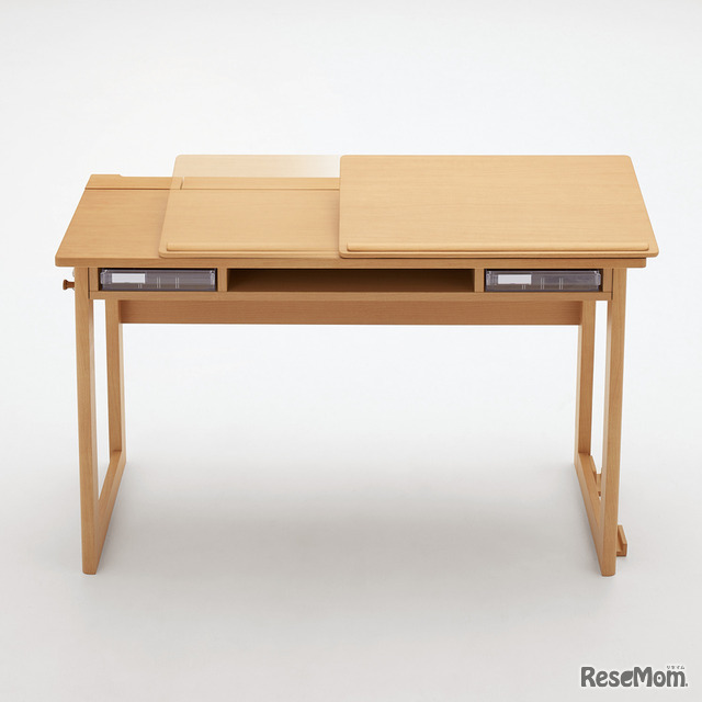 「K-MODEL II」スムーズに左右にスライドする傾斜天板