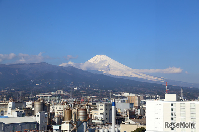 Ｚ会文教町ビルから眺めた富士山