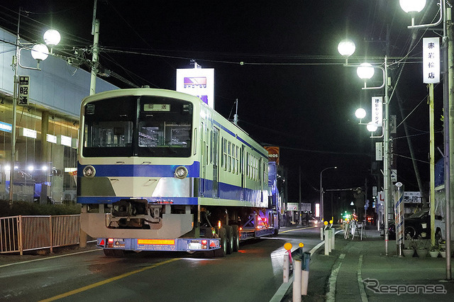 電車陸送