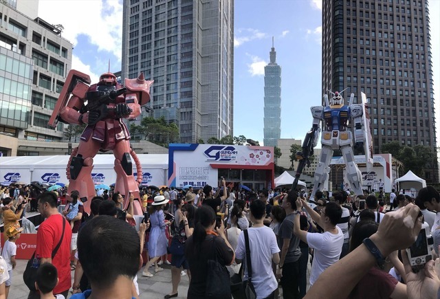 「GUNDAM docks」過去開催の模様（C）創通・サンライズ