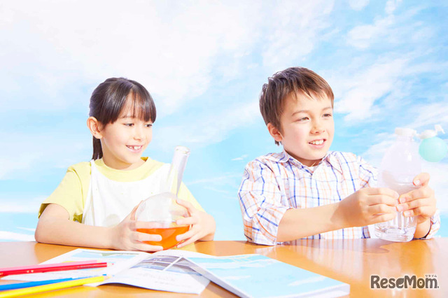 リゾナーレトマム「雲の学校 ～夏休みの自由研究～」