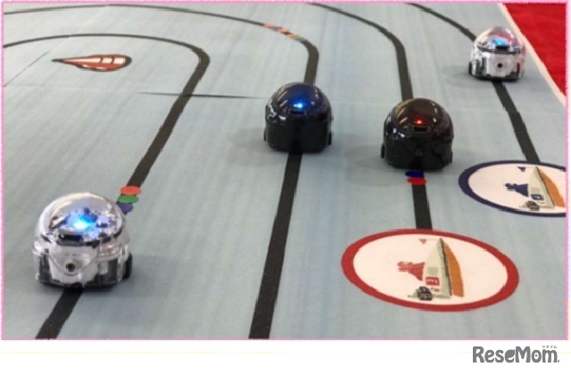 手のひらサイズのプログラミングロボット「Ozobot」