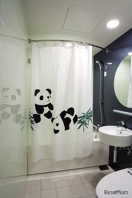 パンダのシャワーカーテン