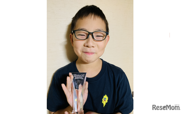 第2回プログラミングスタジアムにて、プロスタ大賞を受賞したFUJIPPIIさん