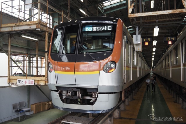 東京メトロ和光車両基地＆昭和鉄道高校探訪ツアー：17000系の行き先表示が、営業線では見られないMマーク＋東京メトロの文字