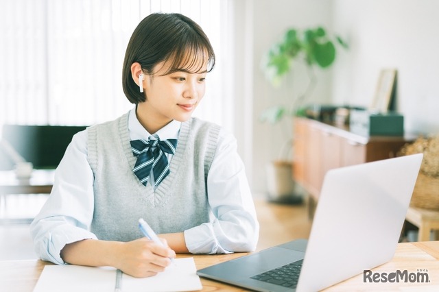 通信制高校の認知度、学費支援制度の理解不足が浮き彫りに