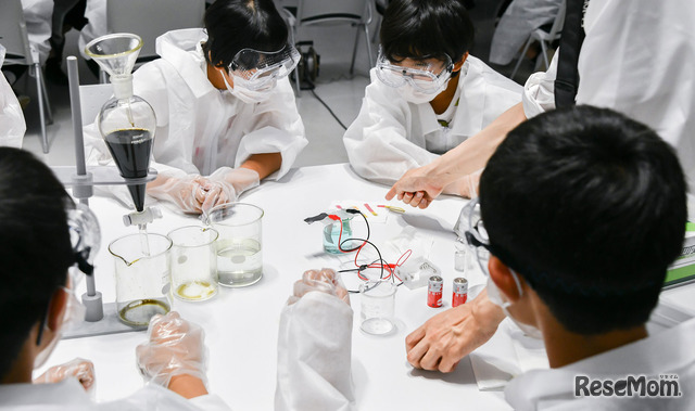 東大駒場リサーチキャンパス公開のようす