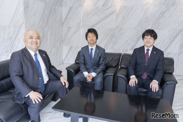 左から、臨海セミナー ESC難関高校受験科 事業部長・飯沼徹氏、教務部 文系課上席係長・青木陽介氏、主任・長澤裕文氏