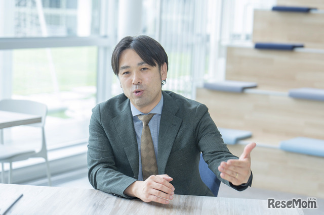 羽田国際中学校・高等学校 教頭・進路部長 兼子正暢先生