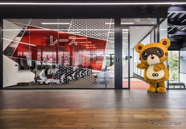 新しいふるさと納税返礼品「ドライビングシミュレーター」