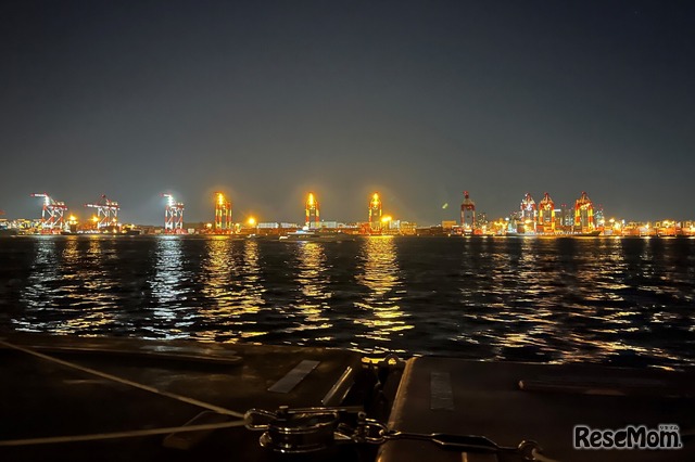 東京港夜景観賞ツアーでの夜景