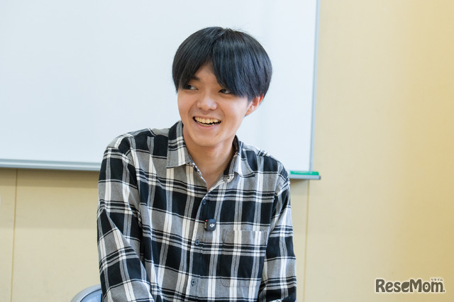 おりさん（富山県出身、商学部2年）