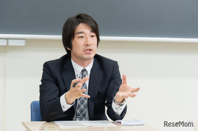 河合塾本郷校 校舎長 功刀亮氏