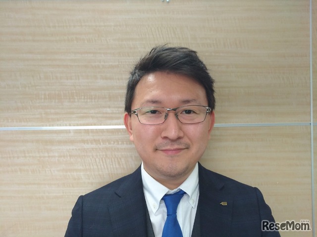 登壇者の佐藤佑一郎氏