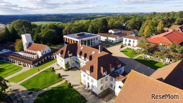 ダウン・ハウス・スクール（女子校）