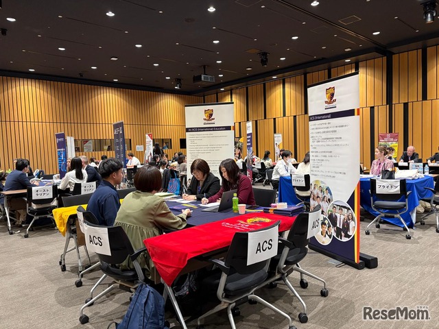 昨年の「シンガポールインター校フェア」のようす