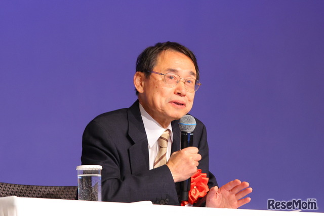 分析報告会に登壇した森上教育研究所所長の森上展安氏