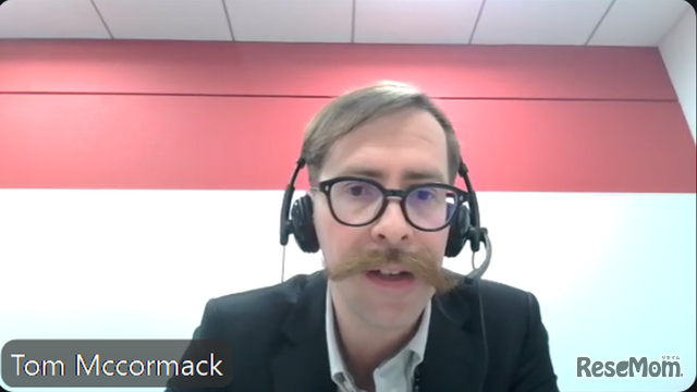 英語主任講師・Tom McCormack氏