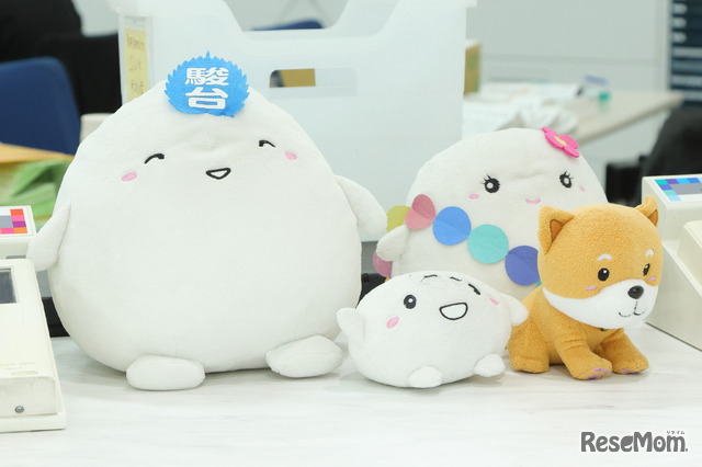 駿台予備学校お茶の水校3号館（東大専門校舎）で行われた「卒業を祝う会（合格者慰労会）」のようす