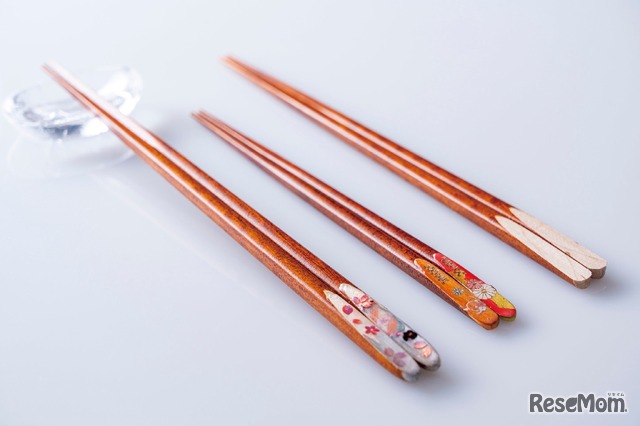 「にほんだからこそ」箸・はし・hashi装飾体験