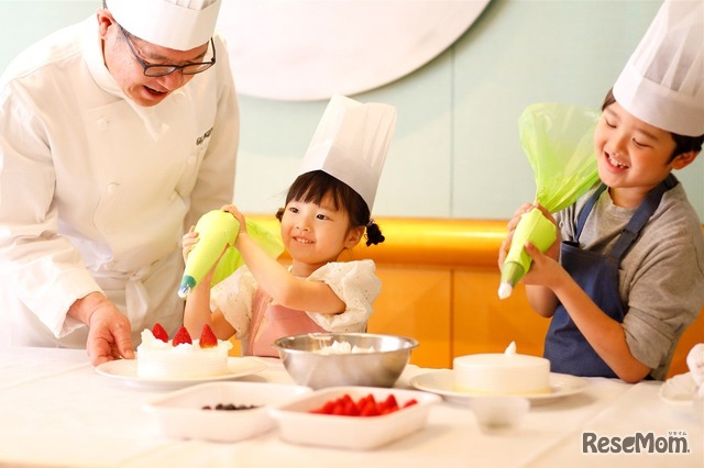 ホテルでパティシエ気分＆スーパースイーツビュッフェ