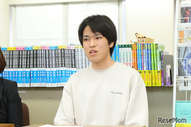 トリプレット・イングリッシュ・スクールの卒業生で早稲田大学 基幹理工学部1年生の湯澤祐仁さん