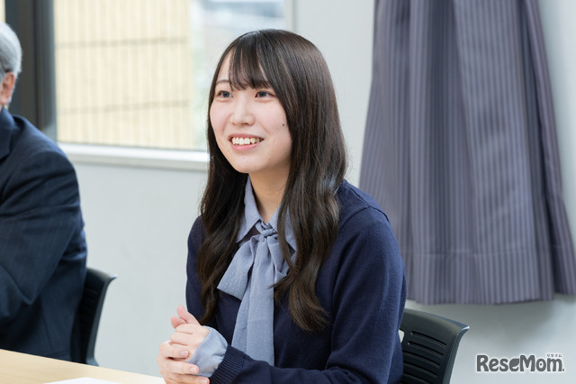 寺田理紗さん…社会情報学科／社会・人間コース4年（石田研究室）