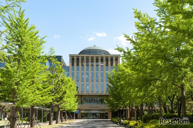 獨協大学